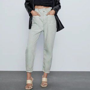 EUC Zara paper bag waist jeans